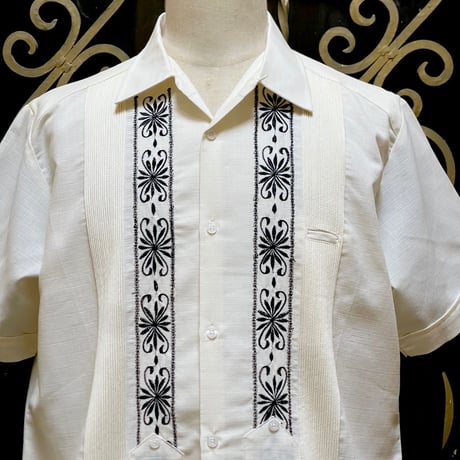 【2027年7月31日までにお届け】【受注生産】【半袖】【 ESG-01S-WB 】【 S/S GUAYABERA 】【 REJILLADA 】【 WHITE x BLACK 】【 白 x 黒 】