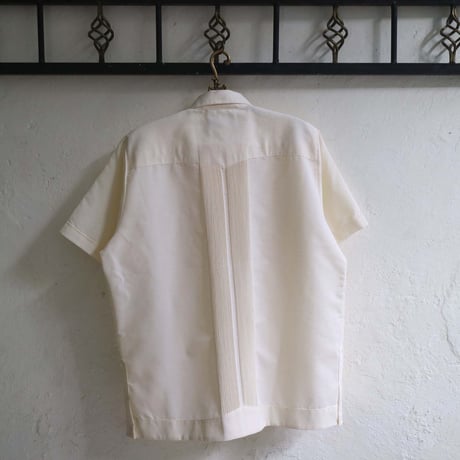 【2027年7月31日までにお届け】【受注生産】【半袖】【 ESG-01S-OFG 】【 S/S GUAYABERA 】【 REJILLADA 】【 OFF WHITE x GOLD 】