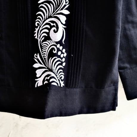 【お取り寄せ商品】【長袖】【IMP-COL-100L-B】【GUAYABERAS COLLI】【 L/S GUAYAMISA】【 BLACK x WHITE 】【 黒 x 白 】