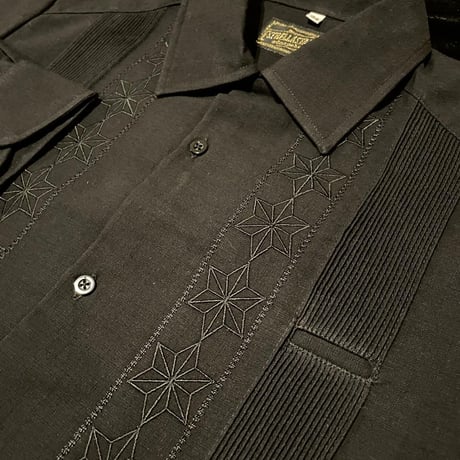 【2027年7月31日までにお届け】【受注生産】【長袖】【 ESGS-03L-B 】【 L/S GUAYABERA 】【 REJILLADA MOTA 】【 麻の葉柄 】【 BLACK 】【 黒 】