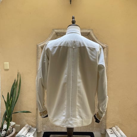 【9月】【予約商品】【長袖】【袖刺繍】【ESG-T30L-OFG】【 L/S GUAYAMISA 】【 OFF WHITEx GOLD】【 オフホワイトx金】