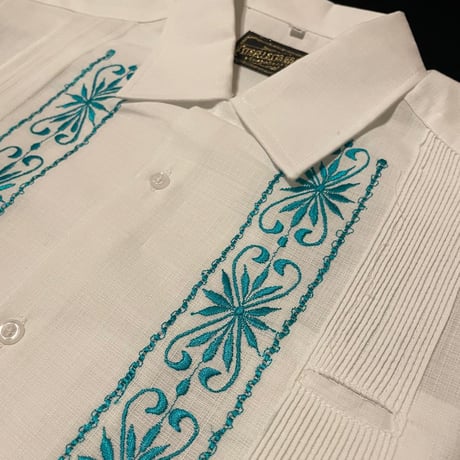 CATEGORY REJILLADA | Estrella Standard Guayabera