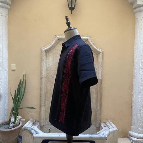 【半袖】【ESG-30S-BBU】【 S/S GUAYAMISA 】【BLACKxBURGUNDY】【 黒x臙脂色】