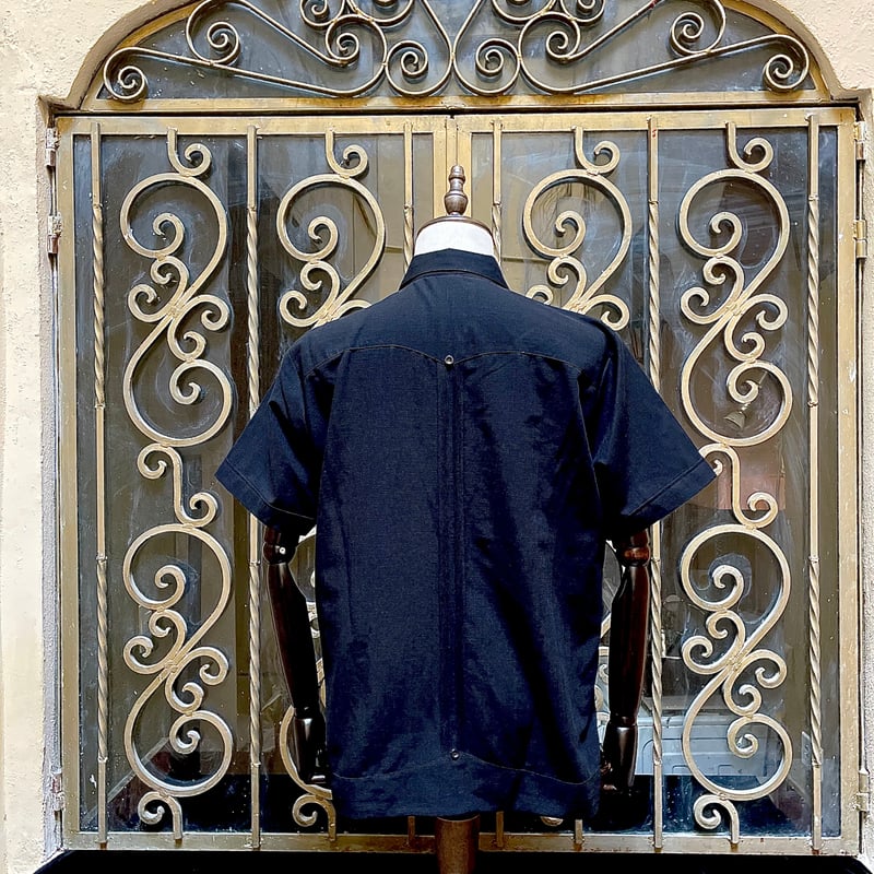 半袖】【 ESG-32S-BJA 】【 S/S GUAYABERA】【BLACK x JAD