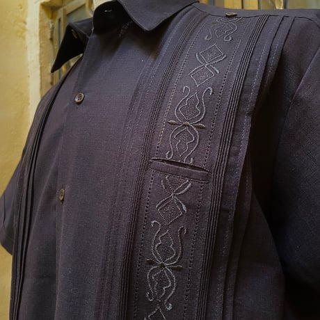 【2027年7月31日までにお届け】【受注生産】【半袖】【 ESG-32S-B】【 S/S GUAYAMISA 】【BLACK】 【黒】