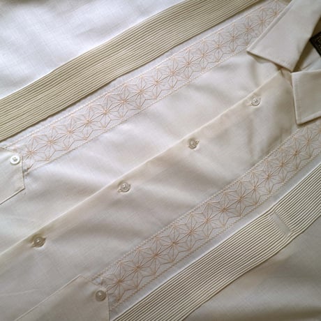 【2027年7月31日までにお届け】【受注生産】【 長袖 】【 ESGS-04L-OF 】【 L/S GUAYABERA 】【 REJILLADA ASA 】【 麻の葉柄 】【 OFF WHITE 】