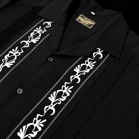 CATEGORY REJILLADA | Estrella Standard Guayabera