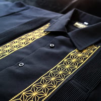 【2027年7月31日までにお届け】【受注生産】【半袖】【 ESGS-04S-BG 】【 S/S GUAYABERA 】【 REJILLADA ASA 】【麻の葉柄】【BLACK x GOLD】