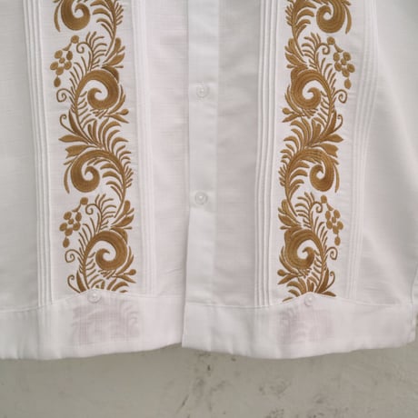 【お取り寄せ商品】【長袖】【IMP-COL-100L-WG】【GUAYABERAS COLLI】【 L/S GUAYABERA】【 WHITE x GOLD 】【 白 x 金 】