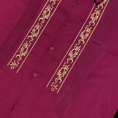 【ESG-20L-BUG】【REJILLADA 】【L/S GUAYABERA】【BURGUINDYxGOLD】 【臙脂色xGOLD】