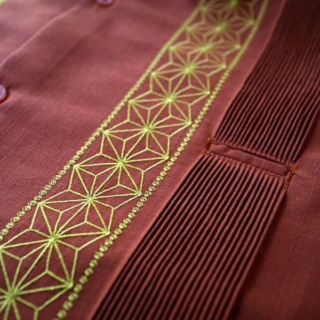 【2027年7月31日までにお届け】【受注生産】【長袖】【 ESGS-04L-ORG 】【 L/S GUAYABERA 】【REJILLADA ASA】【麻の葉柄】【ORANGExGOLD】