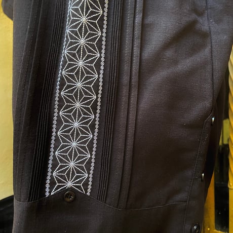 【半袖】【麻の葉柄】【 ESGS-10S-BSI】【 S/S GUAYAMISA ASA 】【BLACKxSILVER】 【黒x銀】