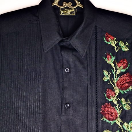 【2027年7月31日までにお届け】【受注生産】【長袖】【 ESG-10L-BR 】【 L/S GUAYAMISA 】【 FLORES 】【 BLACK x RED 】【 黒 x 赤 】