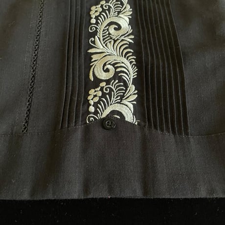 【9月】【予約商品】【長袖】【袖刺繍】【ESG-T30L-BS】【 L/S GUAYAMISA 】【 BLACK x SILVER 】【 黒 x 銀 】
