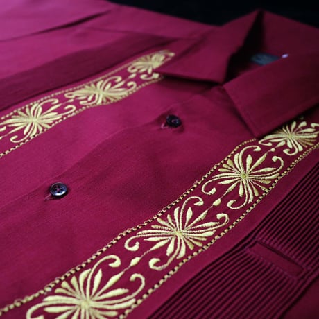 【2027年7月31日までにお届け】【受注生産】【半袖】【 ESG-01S-BUG 】【 S/S GUAYABERA 】【 REJILLADA 】【 BURGUNDY x GOLD 】