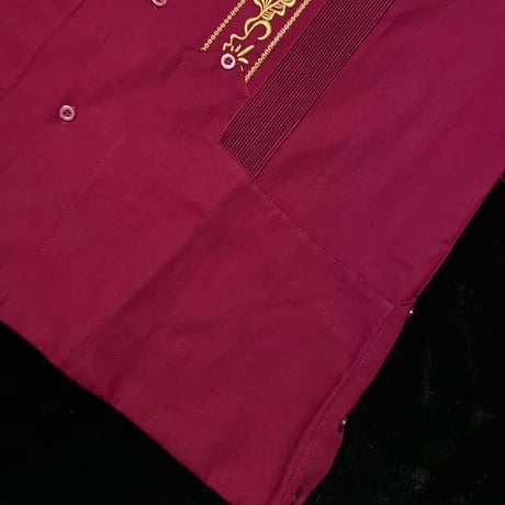 【ESG-20L-BUG】【REJILLADA 】【L/S GUAYABERA】【BURGUINDYxGOLD】 【臙脂色xGOLD】