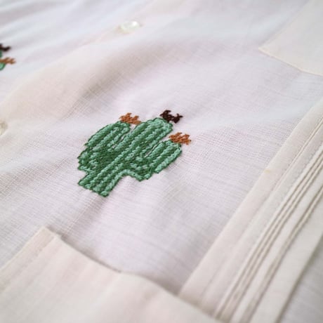 【2027年7月31日までにお届け】【受注生産】【長袖】【CACTUS 手刺繍】【HANDMADE】【CUBANA】】【 ESGP-106L-IV】【 L/S GUAYABERA】【IVORY】