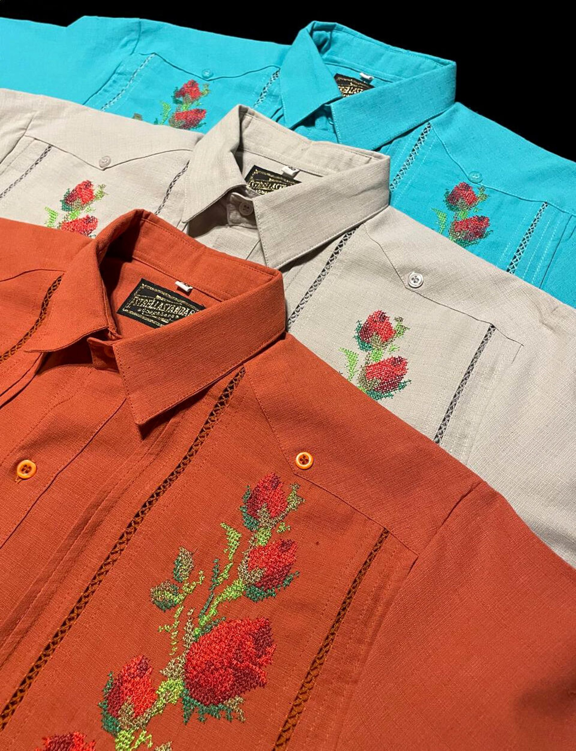 グァジャベーラ　メキシカンシャツ  かりゆし　半袖　刺繍　メンズ　F  レッド グァジャベーラ メキシカンシャツ かりゆし 半袖 刺繍 メンズ F レッド