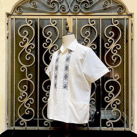 【2027年7月31日までにお届け】【受注生産】【半袖】【 ESG-01S-WB 】【 S/S GUAYABERA 】【 REJILLADA 】【 WHITE x BLACK 】【 白 x 黒 】