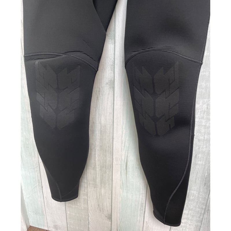 SELECT 3㎜バックジップフルスーツ SELECT wetsuits】バックジップ 3mmフルスーツ | BARCE SURF