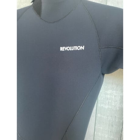 【REVOLUTION wetsuits】2mm/3mm  スプリング