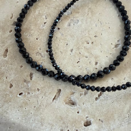 ブラックスピネル 2mm ブレス