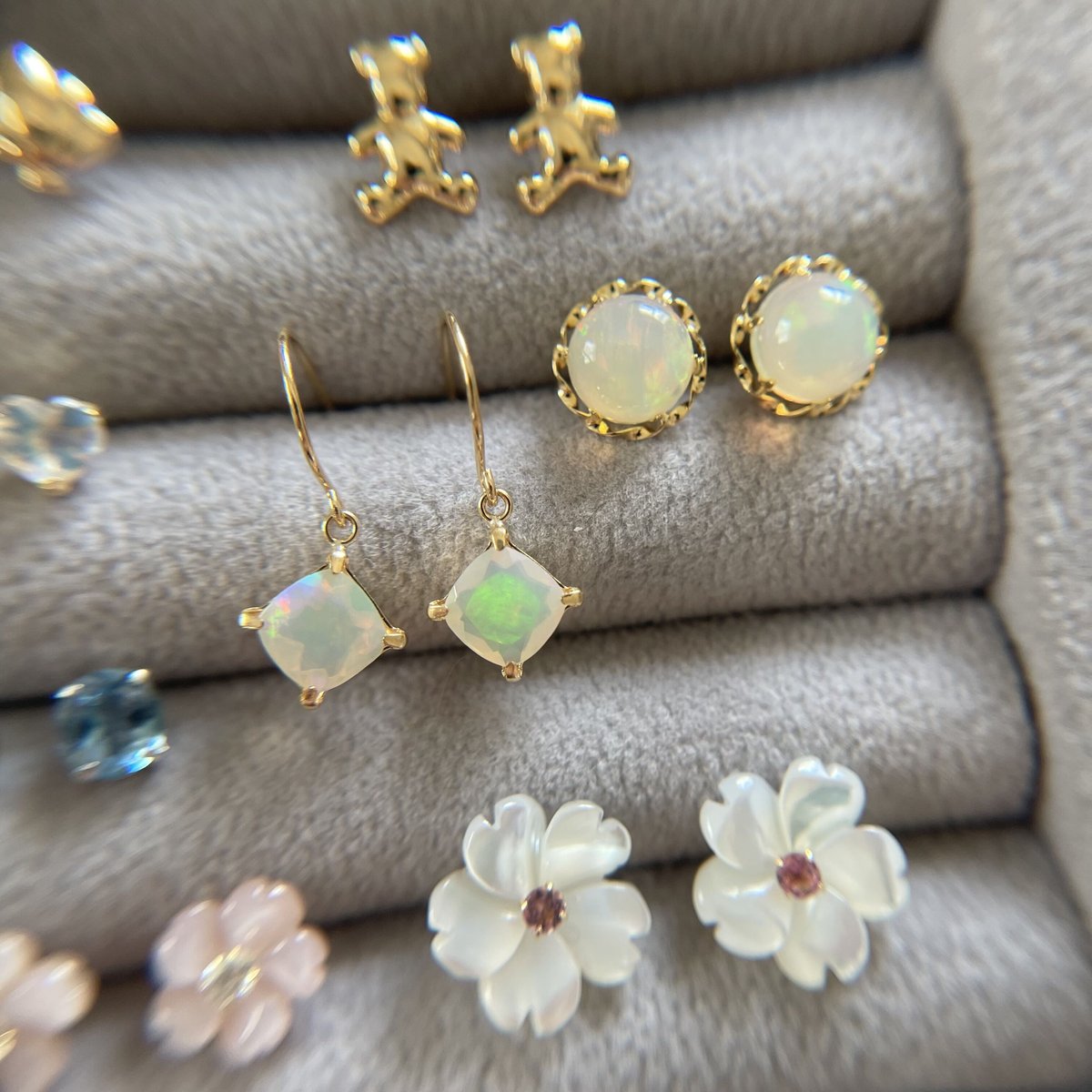 K18YG天然オパールシャンデリアピアス | Flora Kimiko Jewelry & S