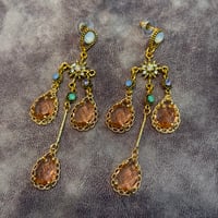 シャンデリアピアス