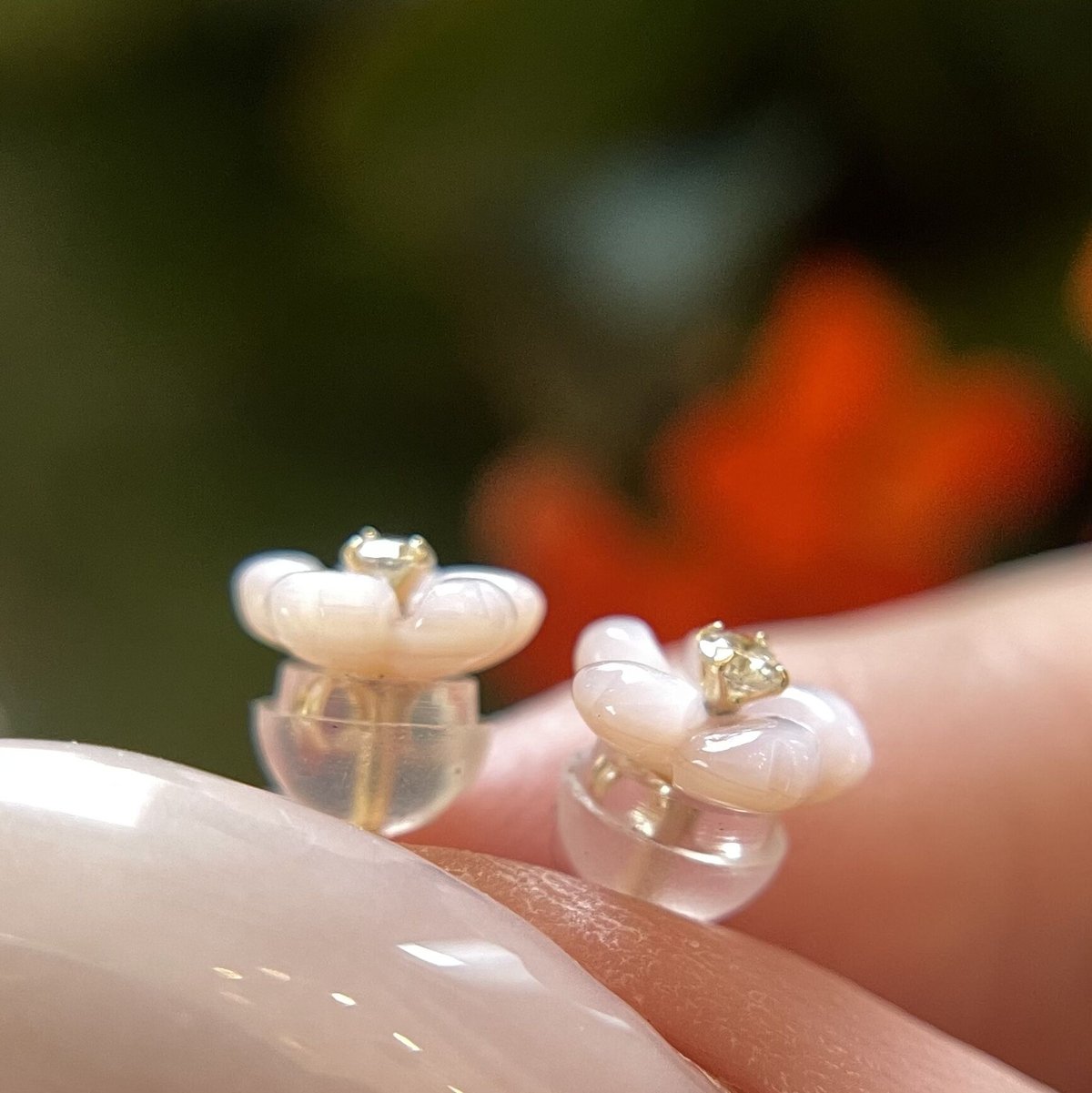 天然ダイヤ/ピンク蝶貝ピアス | Flora Kimiko Jewelry & Stone