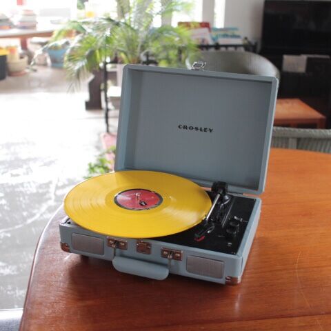 CROSLEY RECORD PLAYER | r