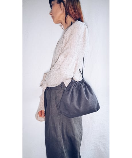 ◇1点のみ◇シンプル巾着M（両紐）スミクロ(限定色）