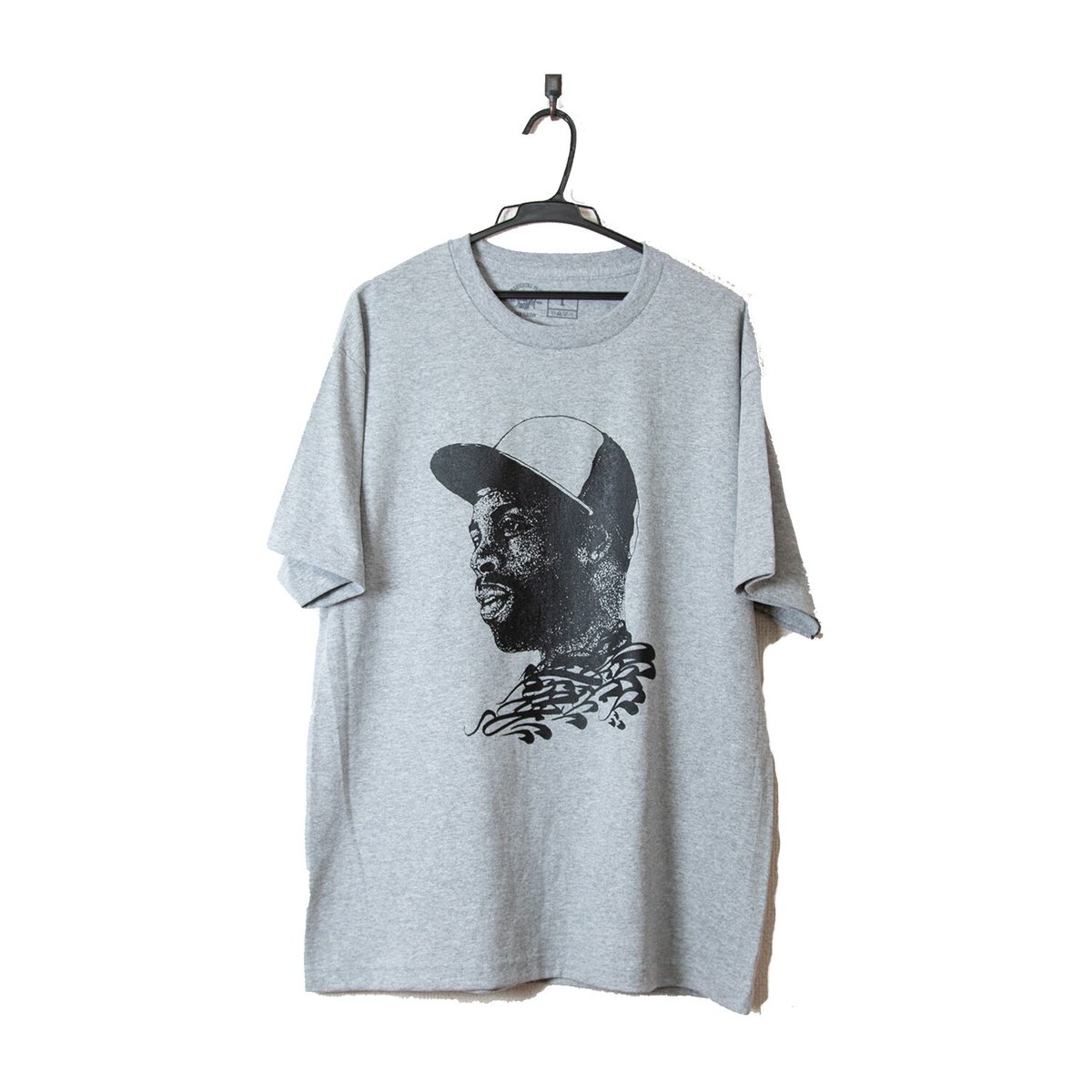 J Dilla Tシャツ | MAESCHINEPRINT