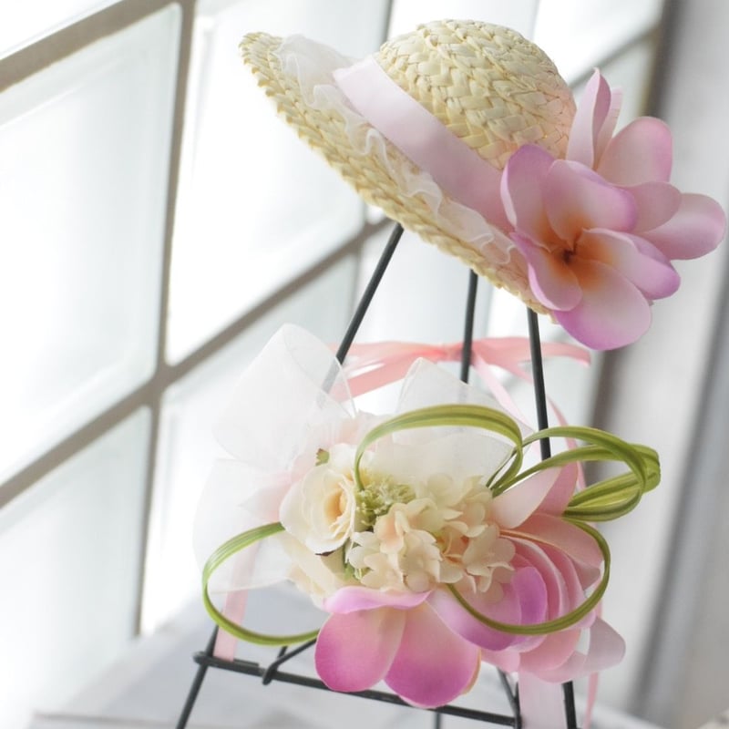 麦わら帽子Ꮇお好みカラー✗ホワイト犬・猫 プルメリア装飾❁handmade 57 ペット用品 麦わら帽子Ꮮお好みカラー✗ホワイト犬・猫