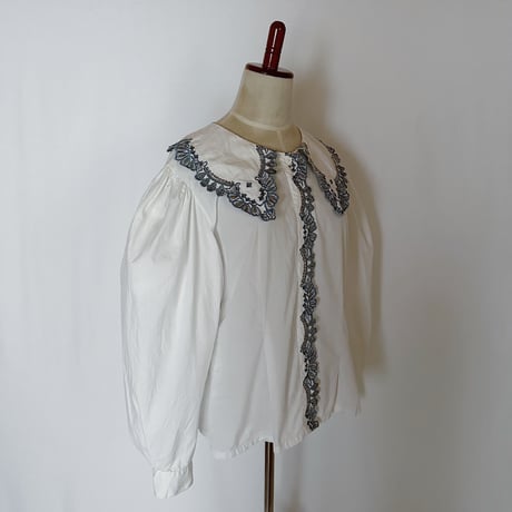 80's Euro Vintage Cotton Embroidery Large Collar Blouse
