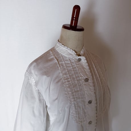 70's Euro Vintage Cotton Stand Collar Pleated Design Blouse