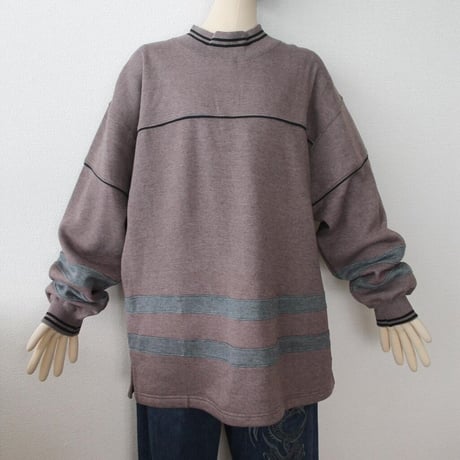 early00s 🍂🪦🏈 sweatshirt made in china