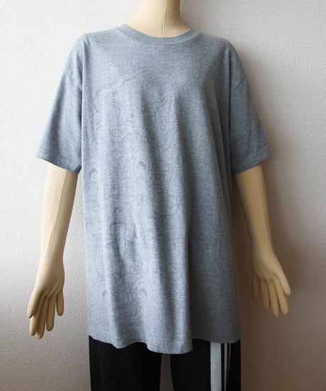 around10s ⛩🌫️ tee made in unknown