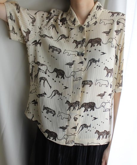 animal’s heaven blouse made in unknown