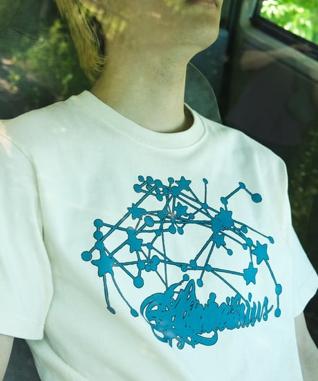 ⚰️🌟🕸️ tee made by me