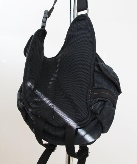 mid00s 多重 pockets 🪨👖 body bag made in china