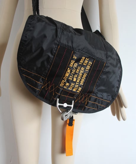 10s 🔗🍊 shoulder bag made in unknown