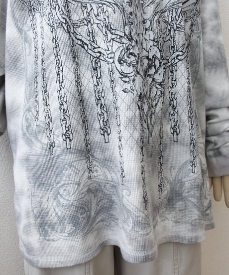 00s ⛓️🌬️🤍 waffle l/s tee made in vietnam