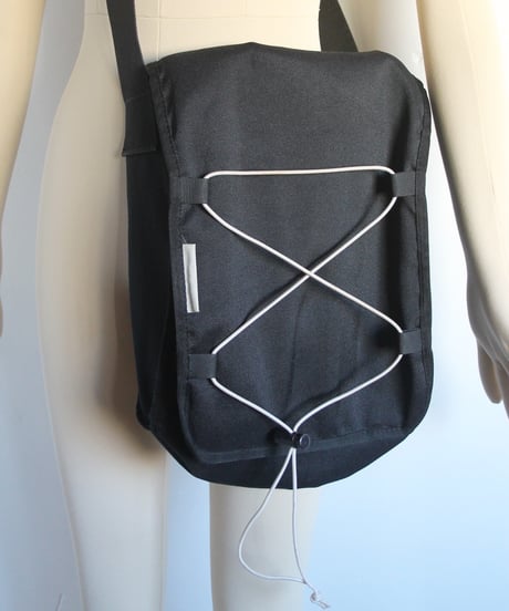 around00s simple “Y2K” shoulder bag made in china