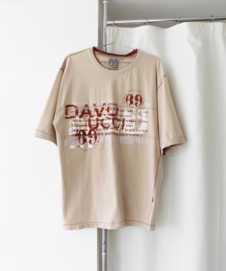mid00s old graphic tee made in china