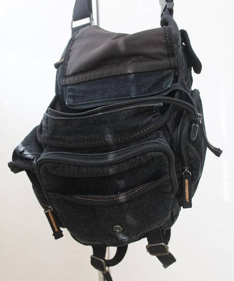 mid00s 多重 pockets 🪨👖 body bag made in china