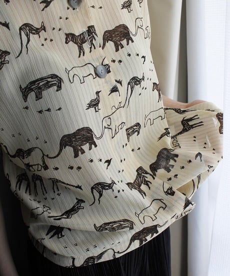 animal’s heaven blouse made in unknown