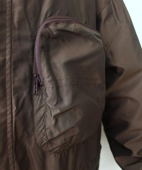 late90s like a PRADA 🍫 mountain jacket made in vietnam