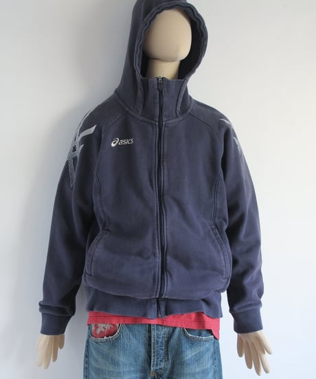 late00s-early10s ASICS 🦾 faded technical zip-up hoodie made in china