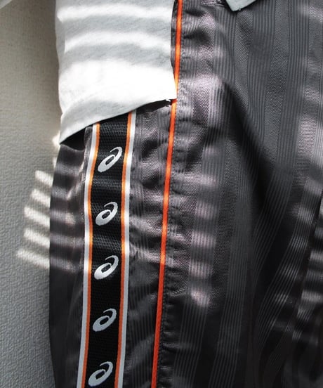 00s ASICS 👽🍊 shaka pants made in china
