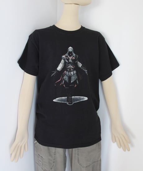 late00s 🗡️👤⛓️ ASSASSIN’S CREED II tee made in EU
